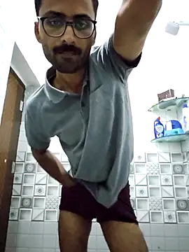 Snapshot of krishna8035 chatting on 09.18.25 krishna8035 online show from 09.18.25