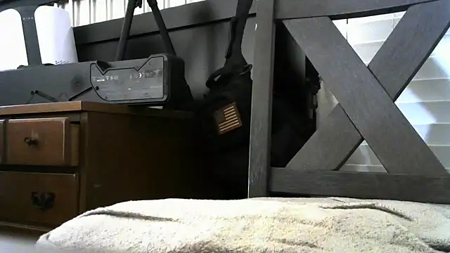 Snapshot of 1chatter3 chatting on 11.08.25 1chatter3 online show from 11.08.25