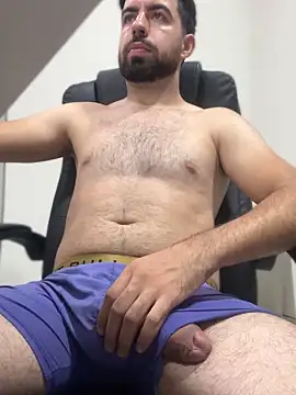 Snapshot of Araujo2020@xh chatting on 01.04.25 Araujo2020xh online show from 01.04.25