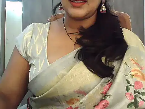 Snapshot of Spandana_Sweety chatting on 01.12.26 Spandana Sweety online show from 01.12.26
