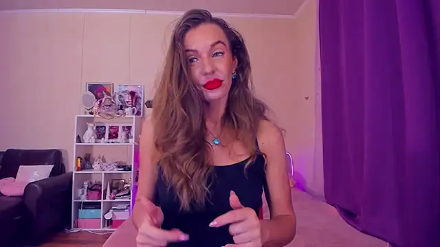 EmmaAbramson online show from 03.18.25