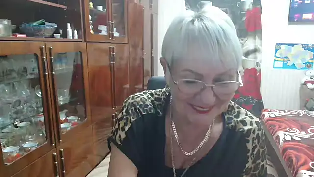 Snapshot of JenaCheim chatting on 10.02.25 JenaCheim online show from 10.02.25