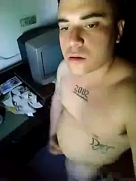 Snapshot of E_f chatting on 09.28.25 E f online show from 09.28.25