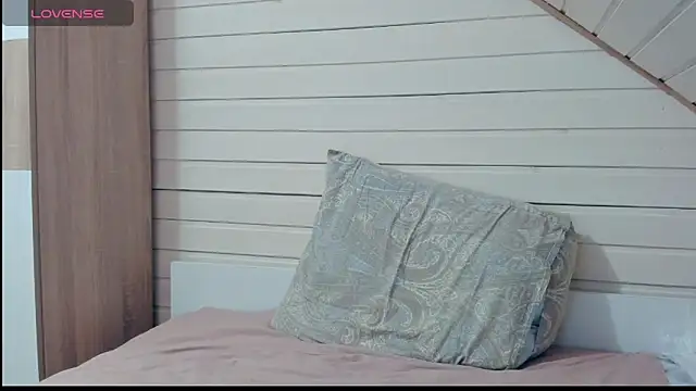 I AM MILF online show from 03.17.25