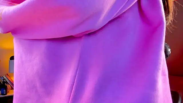 coraline latin online show from 01.18.25