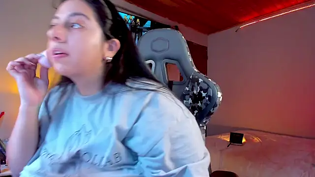 coraline latin online show from 01.20.25