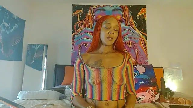 EnticingAaliyah online show from 04.30.26