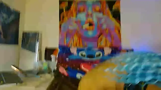 Snapshot of EnticingAaliyah chatting on 07.03.26 EnticingAaliyah online show from 07.03.26