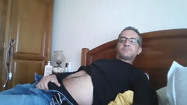 CarlosRocha73 online show from 04.16.26
