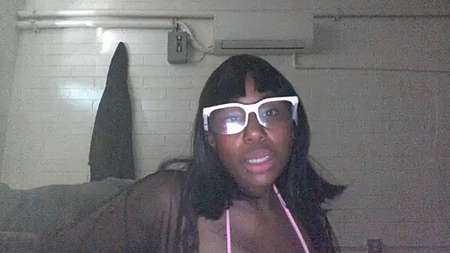 Xochillovemoney2 online show from 07.09.26