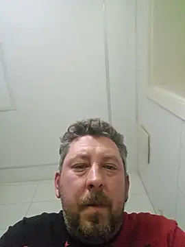 Snapshot of ktmtom247 chatting on 11.20.25 ktmtom247 online show from 11.20.25