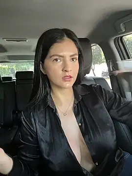 Carolina Novoa online show from 12.27.24