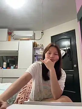 Snapshot of asianmystery203 chatting on 11.14.25 asianmystery203 online show from 11.14.25