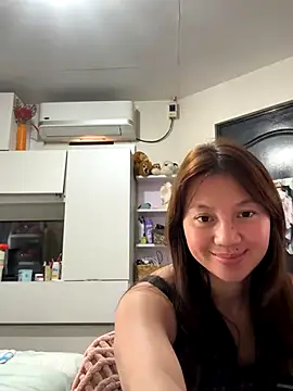 Snapshot of asianmystery203 chatting on 11.23.25 asianmystery203 online show from 11.23.25