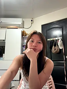 Snapshot of asianmystery203 chatting on 12.04.25 asianmystery203 online show from 12.04.25