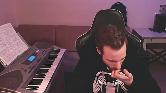 Sweetparker online show from 02.16.25