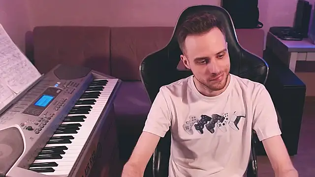 Sweetparker online show from 10.11.25