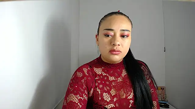 ReyleDoll online show from 12.18.24