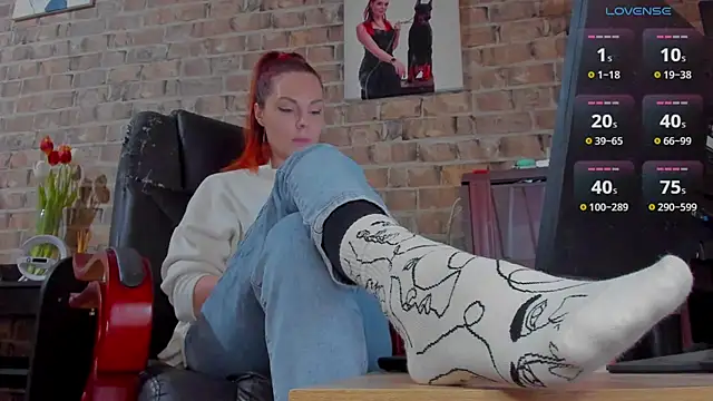 Snapshot of MrsVenus chatting on 03.13.25 MrsVenus online show from 03.13.25