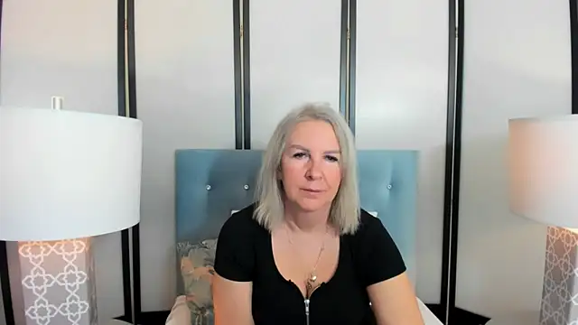 EricaTop online show from 01.26.25