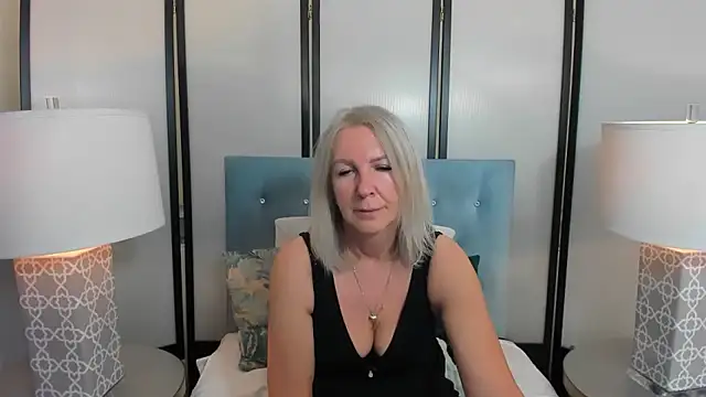 EricaTop online show from 06.17.26