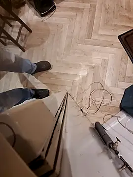 Snapshot of realeasy1 chatting on 10.02.25 realeasy1 online show from 10.02.25