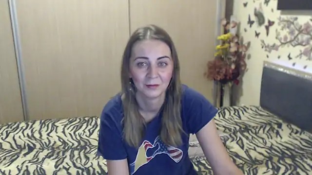 Snapshot of MirabelaSweet chatting on 02.26.26 MirabelaSweet online show from 02.26.26