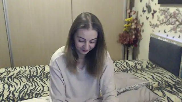 Snapshot of MirabelaSweet chatting on 03.12.26 MirabelaSweet online show from 03.12.26