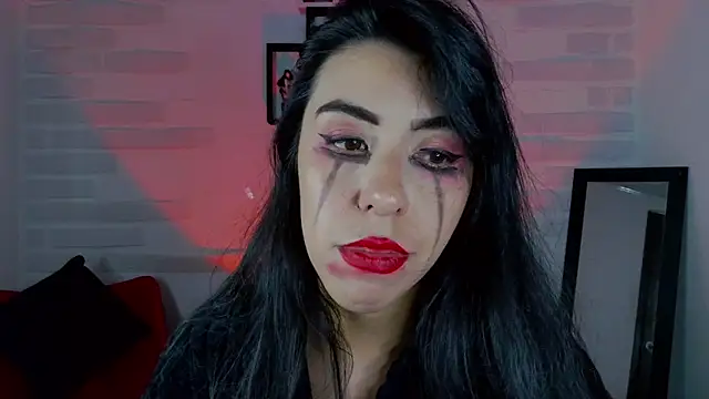 Snapshot of sky_girl1 chatting on 01.11.25 sky girl1 online show from 01.11.25