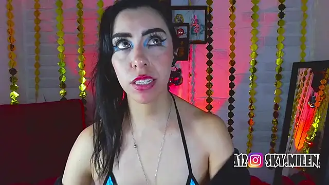 Snapshot of sky_girl1 chatting on 02.28.25 sky girl1 online show from 02.28.25