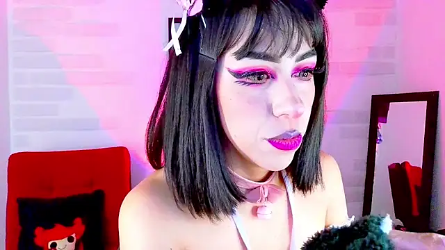 Snapshot of sky_girl1 chatting on 09.29.25 sky girl1 online show from 09.29.25