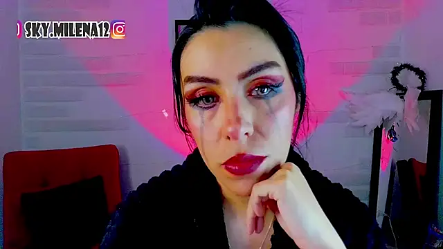 Snapshot of sky_girl1 chatting on 11.27.25 sky girl1 online show from 11.27.25