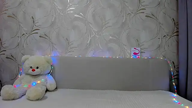 Malika Lisan online show from 01.30.25