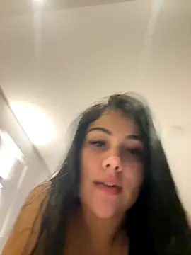 adrianalobo online show from 10.11.25