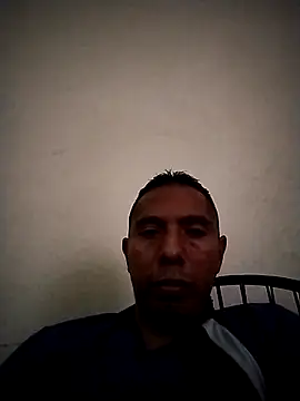 Snapshot of desnudo_Sexoxo chatting on 11.01.25 desnudo Sexoxo online show from 11.01.25