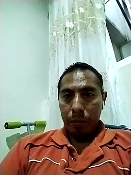 Snapshot of desnudo_Sexoxo chatting on 12.01.25 desnudo Sexoxo online show from 12.01.25