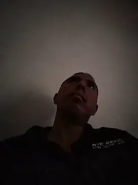 Snapshot of desnudo_Sexoxo chatting on 12.16.25 desnudo Sexoxo online show from 12.16.25