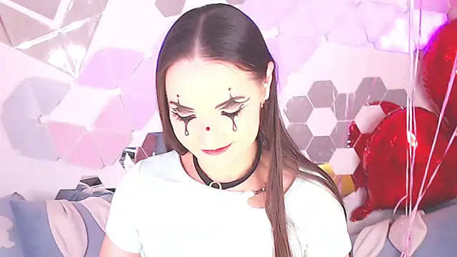 LexiKiss online show from 02.08.25