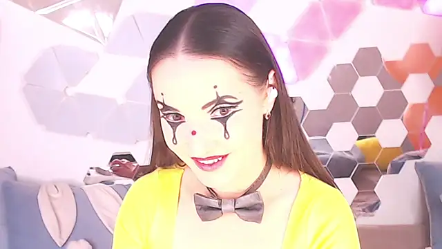 LexiKiss online show from 02.20.25