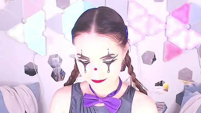 LexiKiss online show from 09.09.25