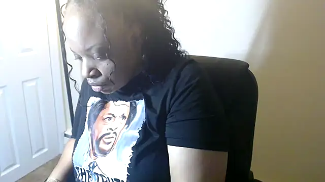 Sexymona1218 online show from 06.18.26