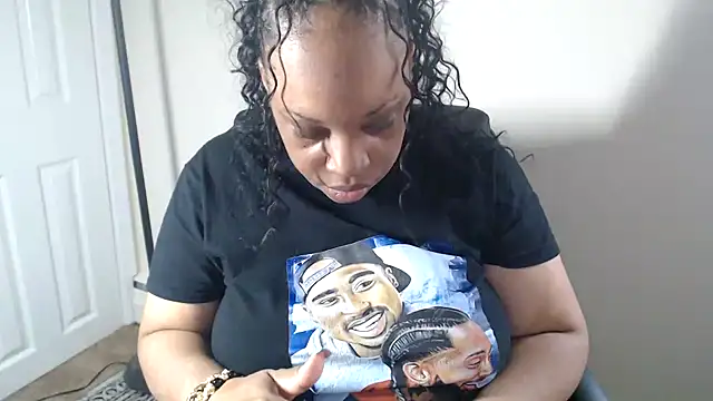 Sexymona1218 online show from 06.19.26