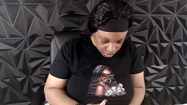 Sexymona1218 online show from 06.27.26