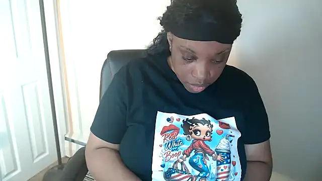 Sexymona1218 online show from 07.05.26
