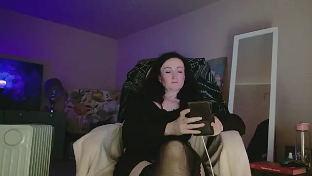 lara heaven online show from 04.29.26