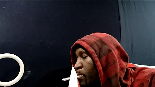 iBreakHeartz online show from 12.06.24