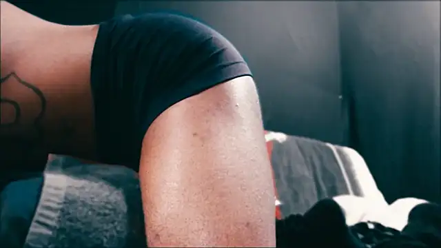 iBreakHeartz online show from 12.06.24