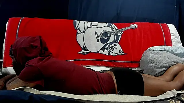 iBreakHeartz online show from 12.09.24