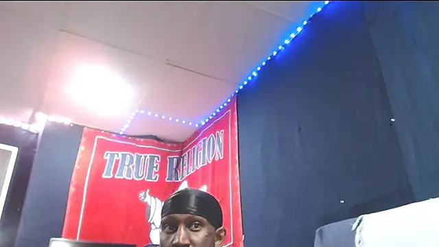 iBreakHeartz online show from 09.30.25