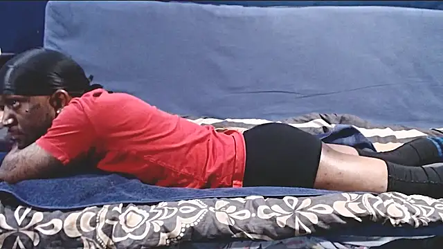 iBreakHeartz online show from 11.03.25